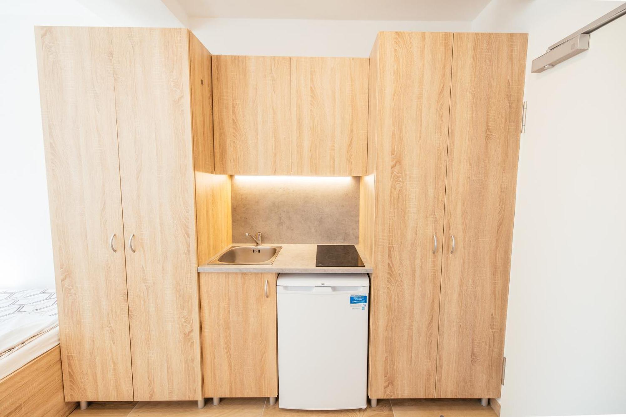 Prenocisca Prisoje Hostel Koper Bagian luar foto