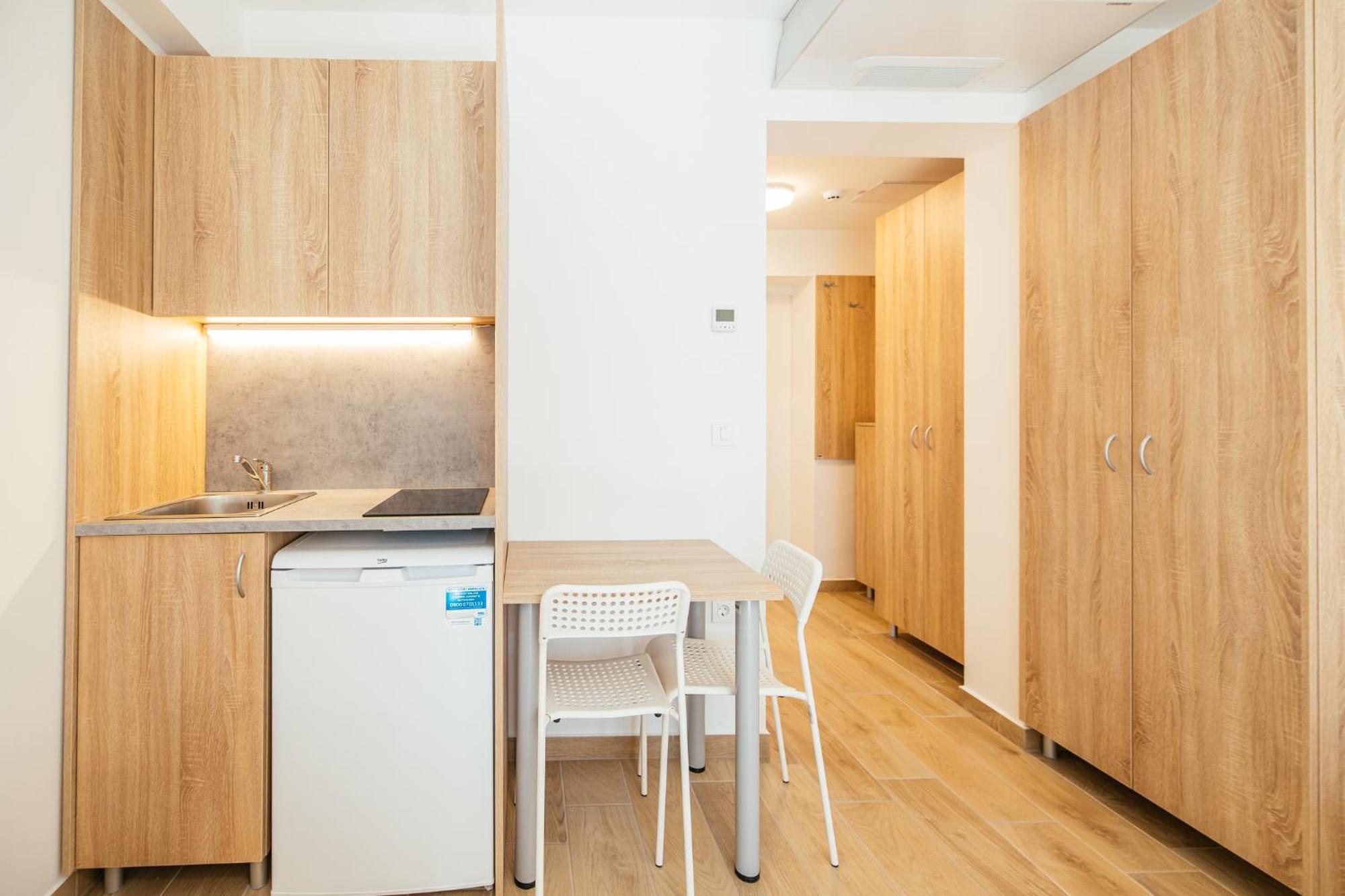Prenocisca Prisoje Hostel Koper Bagian luar foto