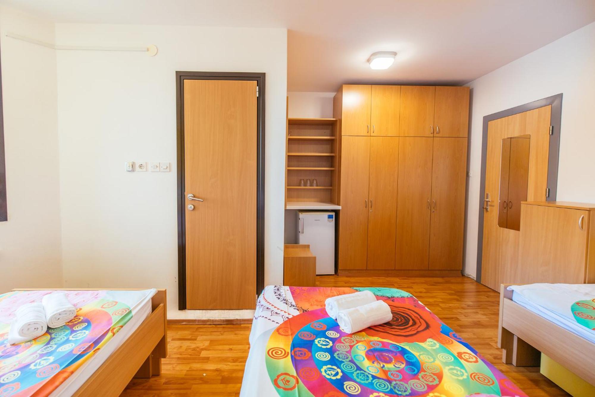 Prenocisca Prisoje Hostel Koper Bagian luar foto