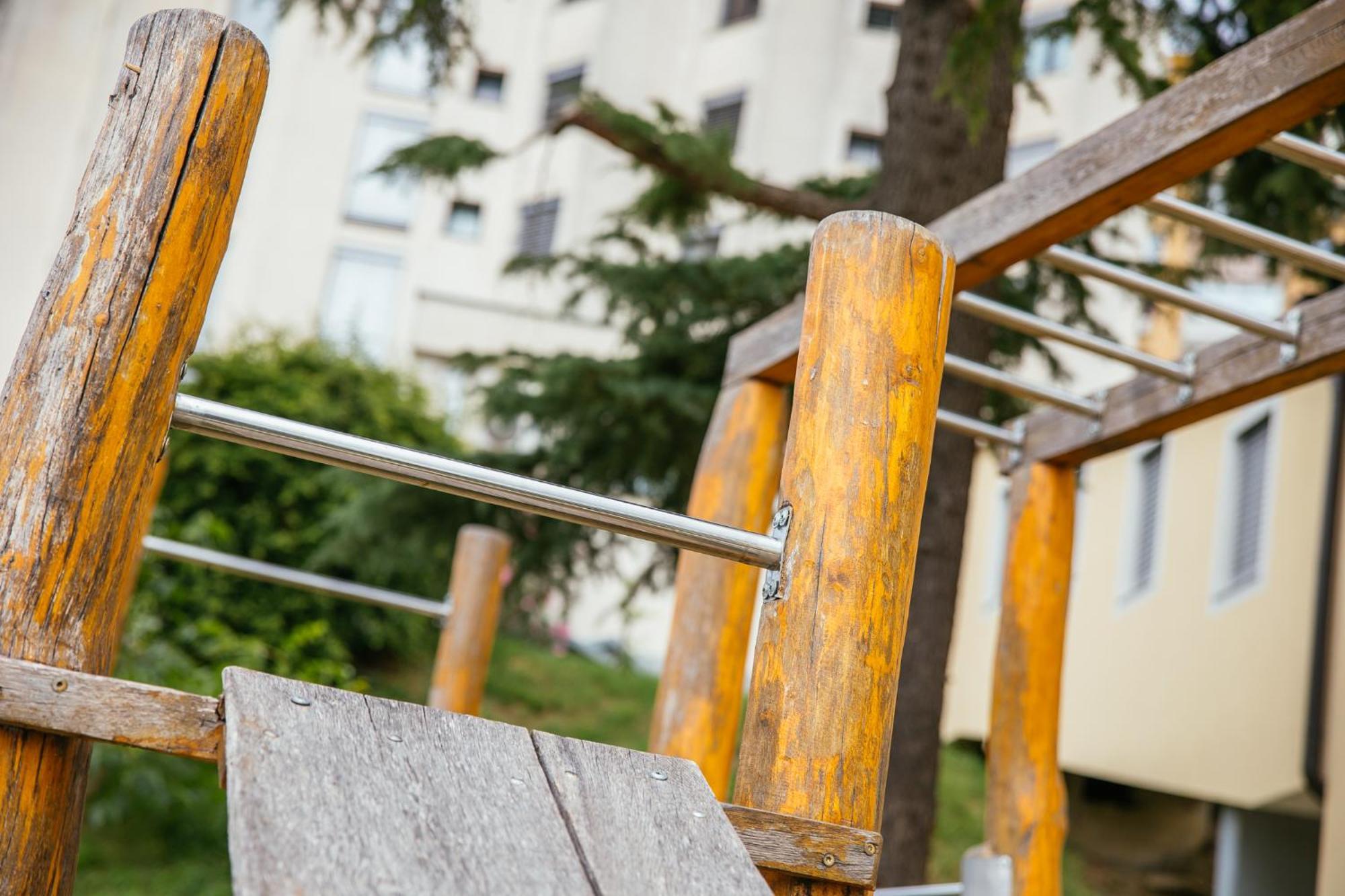 Prenocisca Prisoje Hostel Koper Bagian luar foto